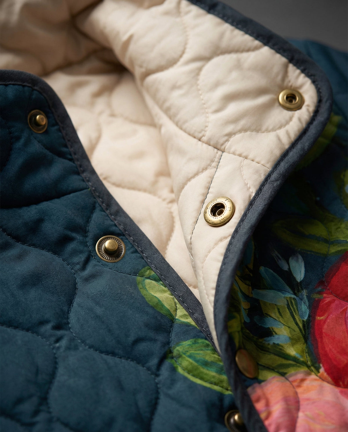 Amaya | Gewatteerde Jas met Bloemenprint